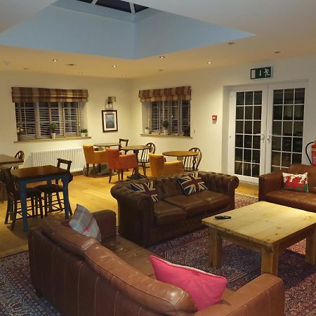 Leafy Lane Guesthouse 앰루크 외부 사진